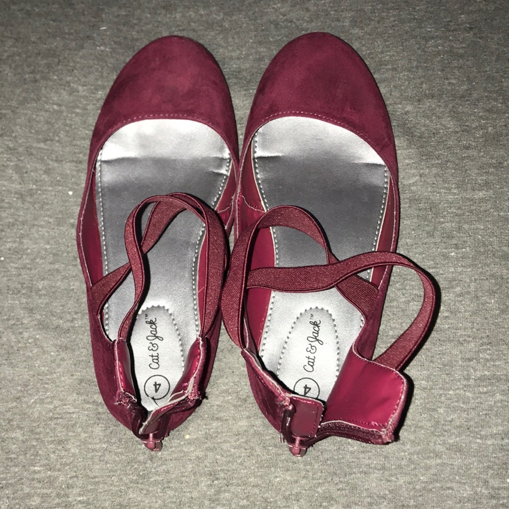 Moron, size 4 girls, flats